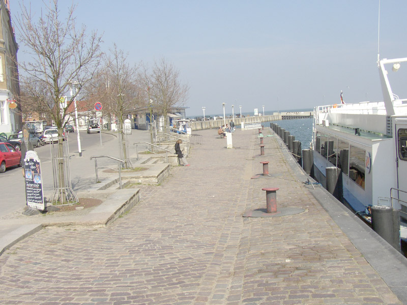 Hafen der Hansestadt Stralsund - Hiddenseeanleger